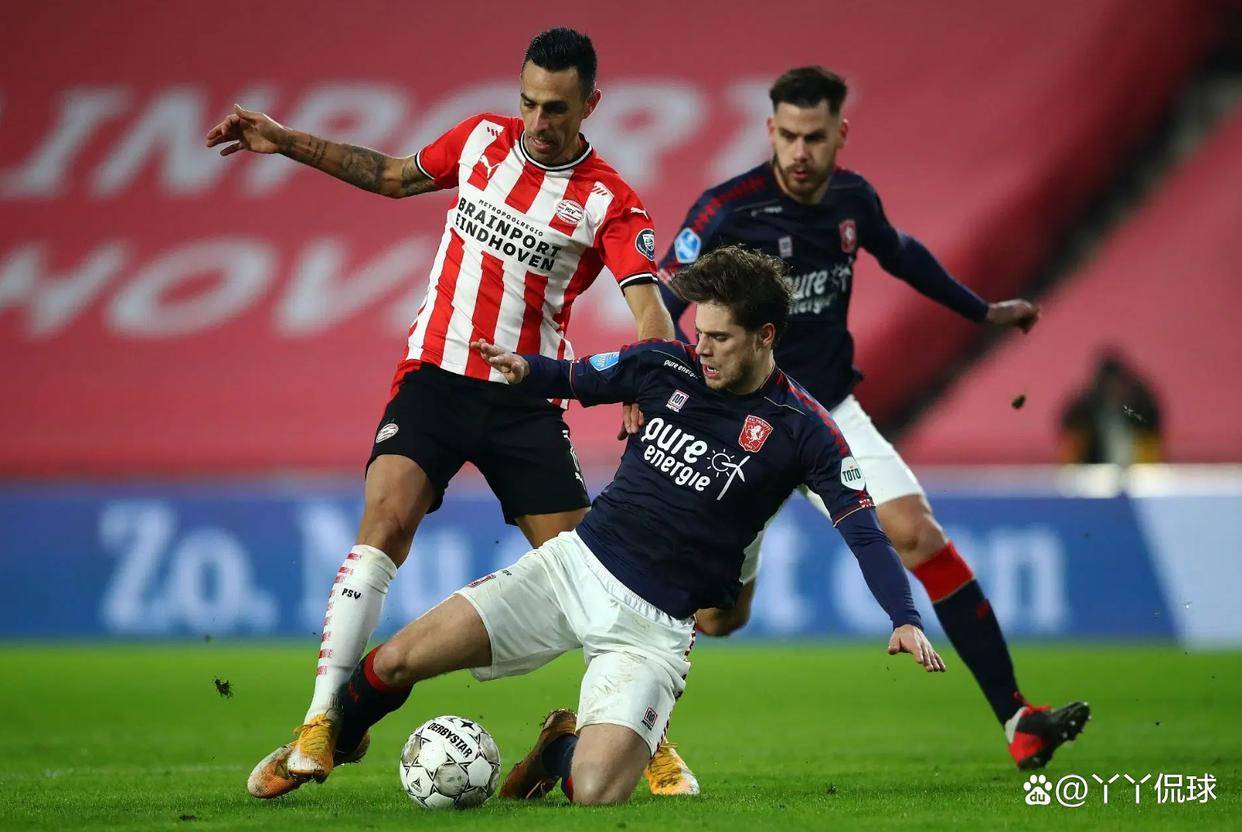 关于清晨荷甲焦点战；亚特兰大临场应变；媒体盛赞；数据趋势出现新变化的信息