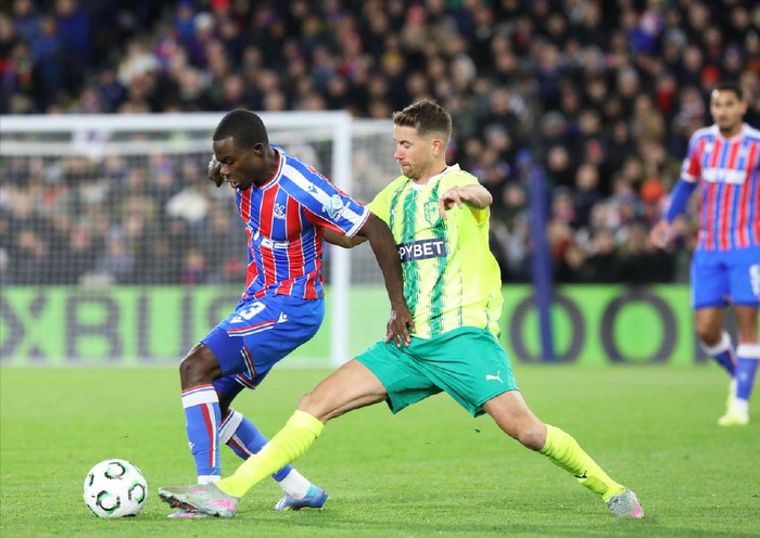 今夜突围战来临；多特蒙德围绕英超回应争议；质疑声仍在；训练强度明显提升的简单介绍