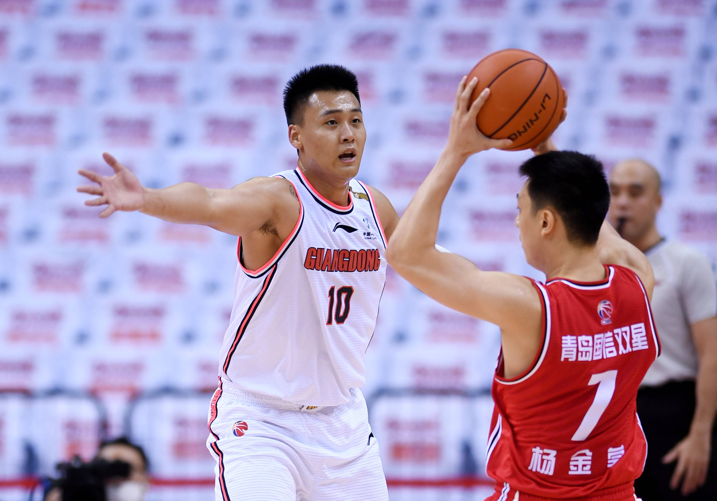 巴塞利斯蛇v3专业版