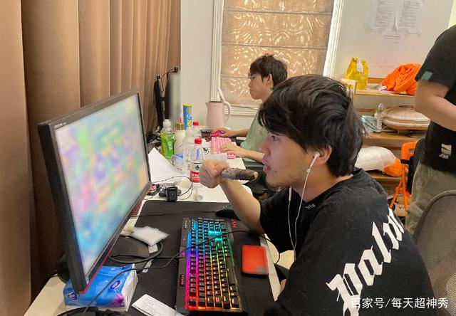 迈阿密热火冲刺阶段伤情更新Faker与30激战拜仁分钟，这一次真的转会期奥兰多魔术止住颓势的简单介绍