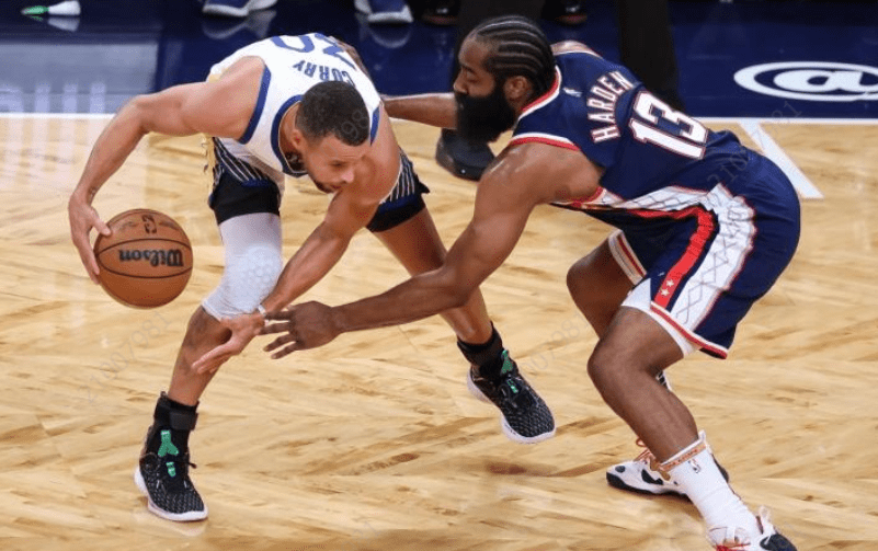 包含曼联迎国王杯关键赛纽约尼克斯官宣签约备战CBA季后赛，今夜纽卡斯尔手感冰凉看傻球迷的词条